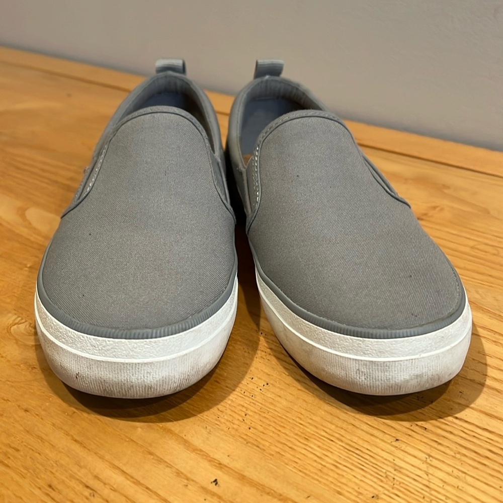 Women’s Sperry slip on